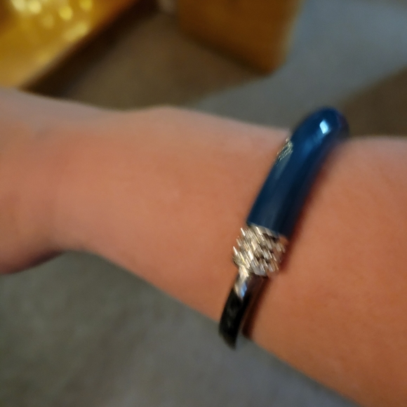 Lia Sophia blue resin bracelet large - Picture 2 of 3